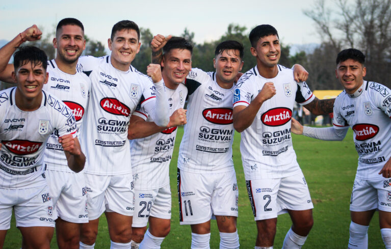 Deportes Melipilla ganó en su debut en la Copa Chile.